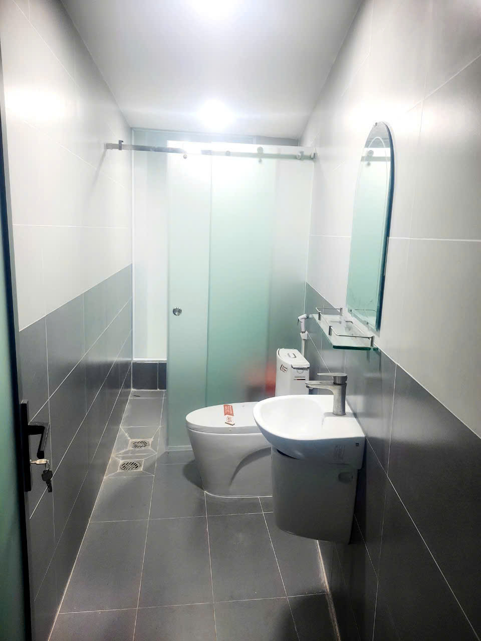 z5809327452611_606c06b3696cac5167e671c1a6f55745