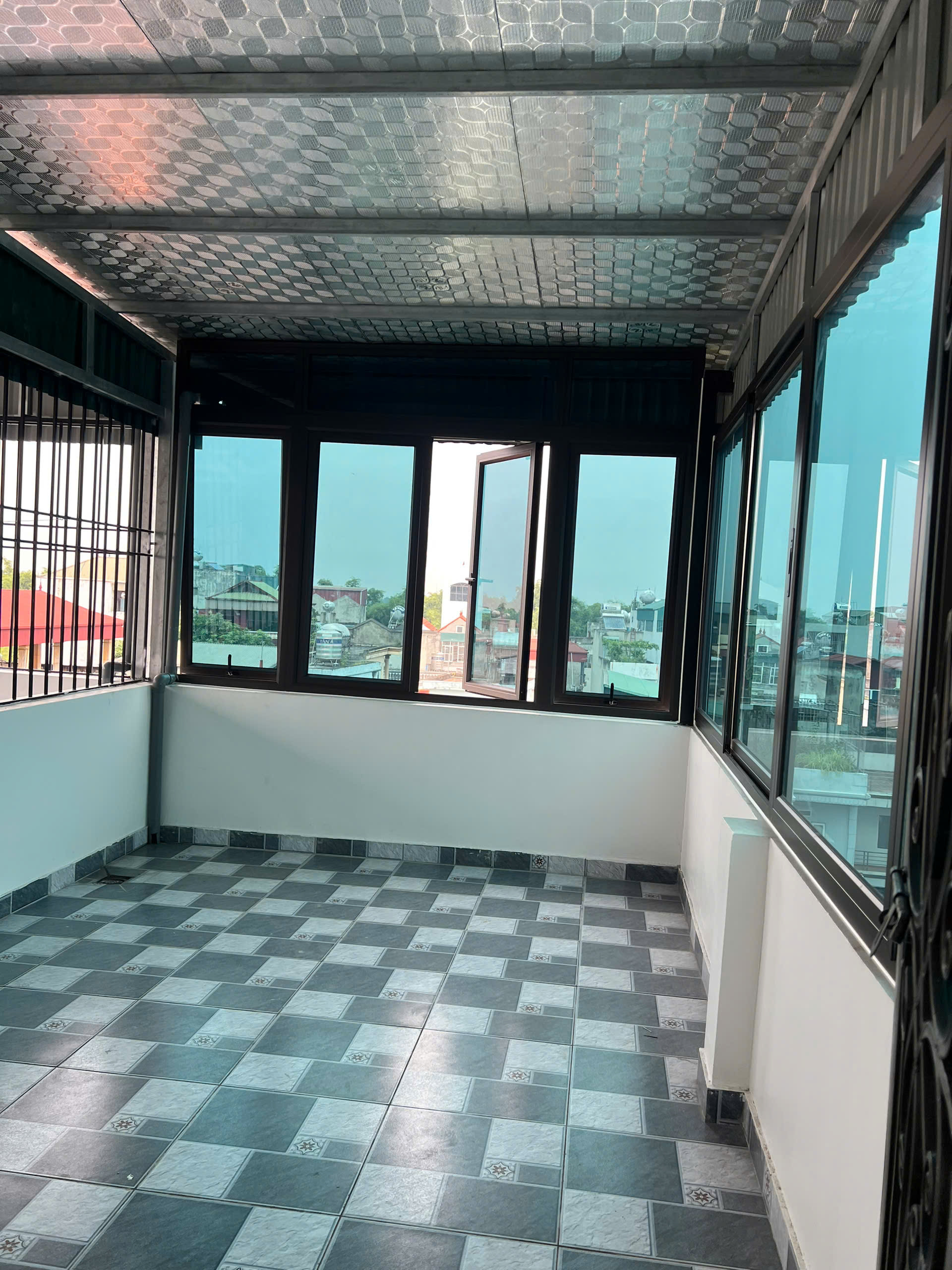 z5810138862950_98f71a74c18fd6232671cd95d83a8e9b