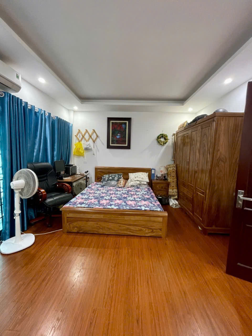 z5811036722117_9f0bbb2acf19d06b182cf09486637b7c