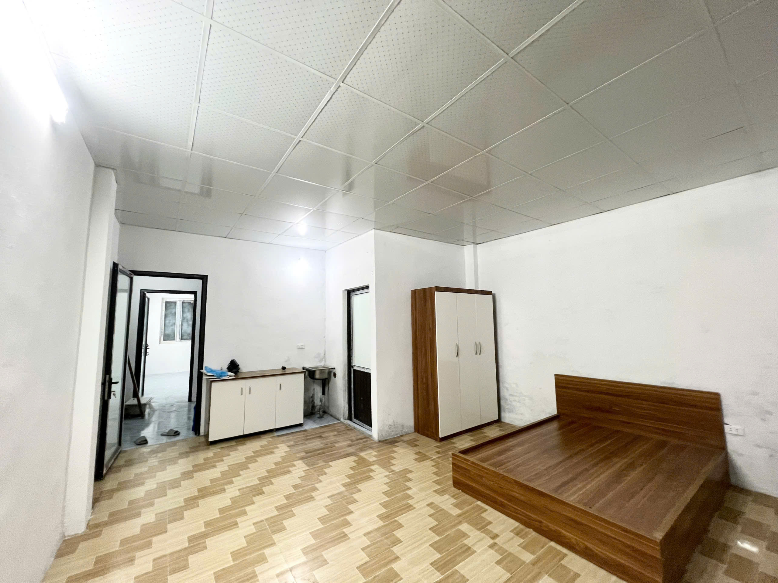 z5811466319476_70d3ca2a76cdcd0211c32285f13032f5