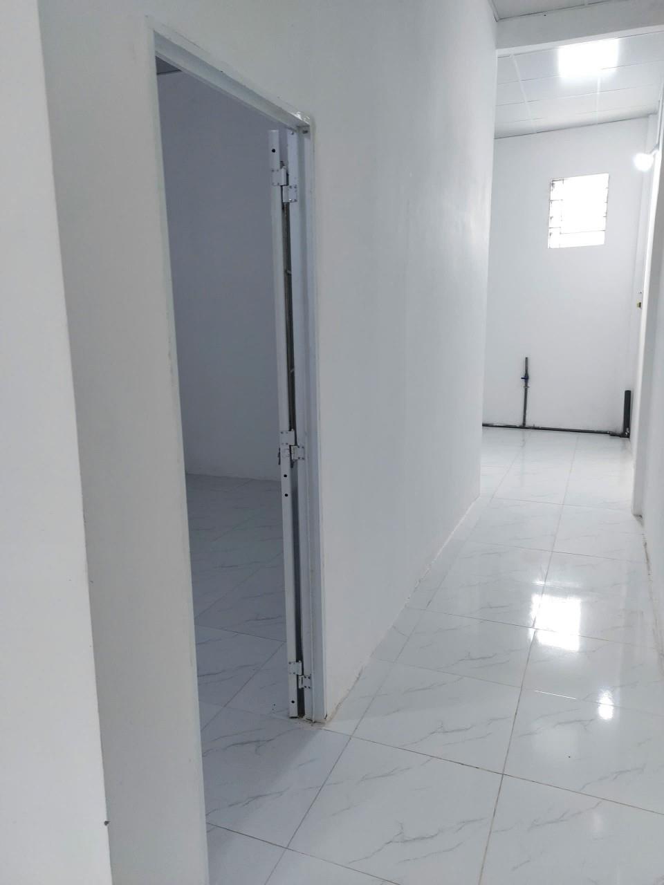 z5811850604373_ececa37100f8ab5eae0c626cde348575