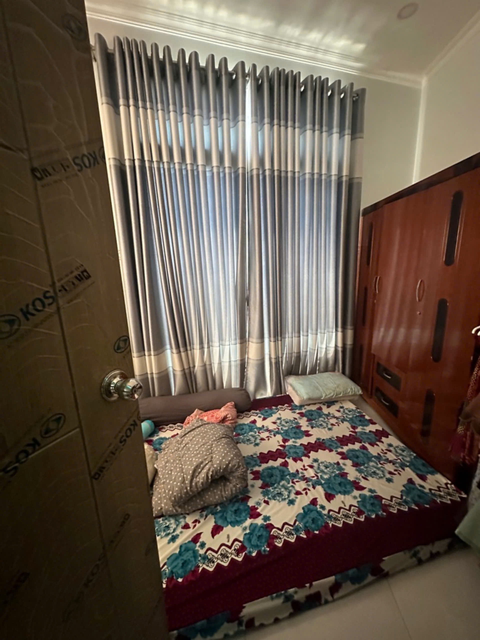 z5814018454468_7ea85baf26eda9b64f2b2de53a864fe7