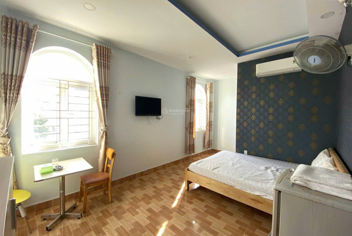 z5815852870479_433a972ace7f7e217526d85f68ee2f9b