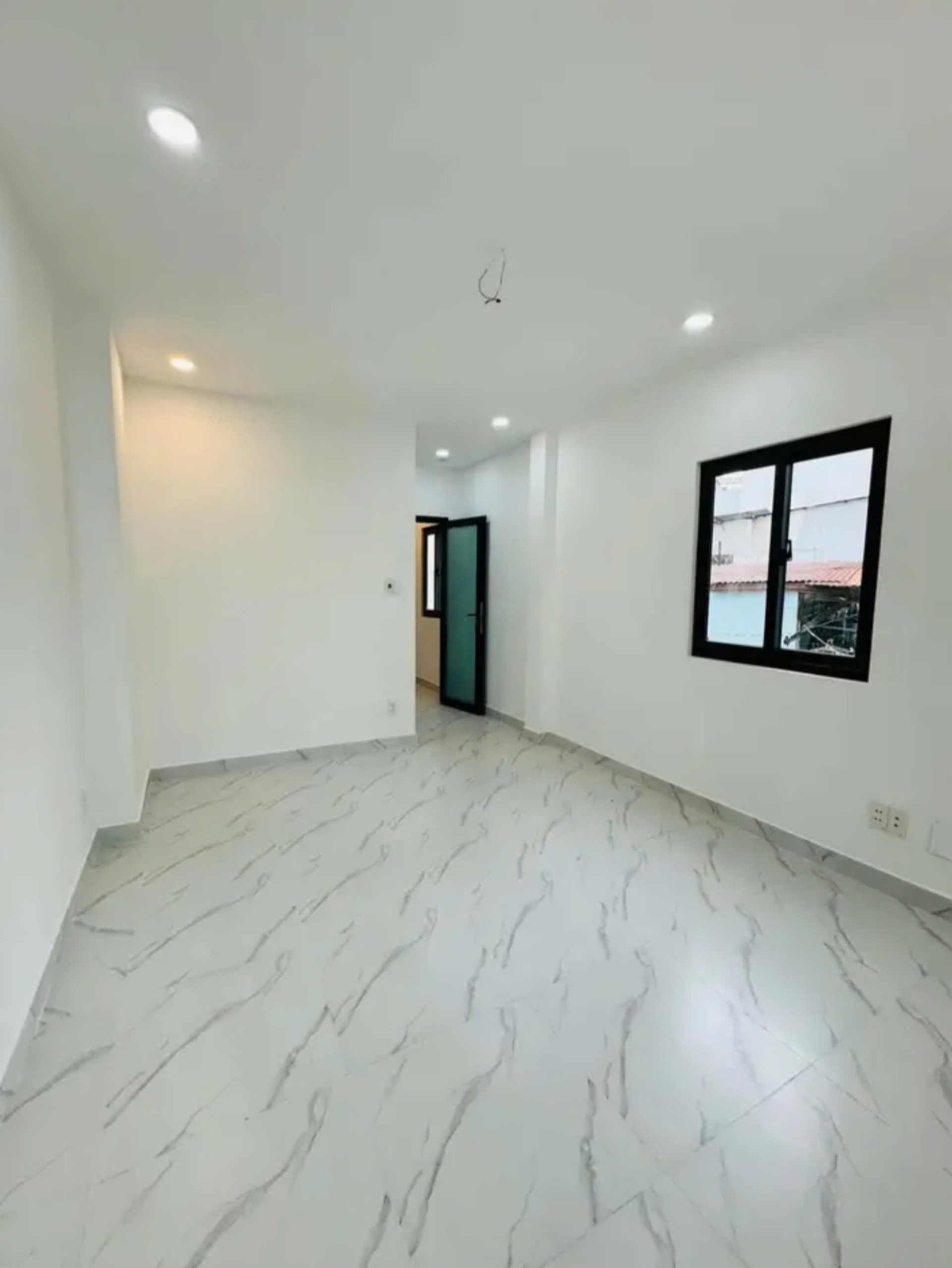 z5816326878688_7a84f523e4184121eb6ca822749ec9a6