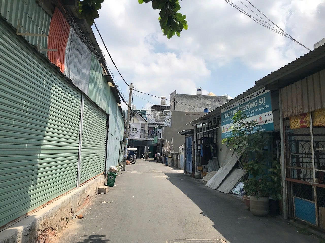 z5818420370486_2ca1c9ac3941a43c286a0f5eadd39f40