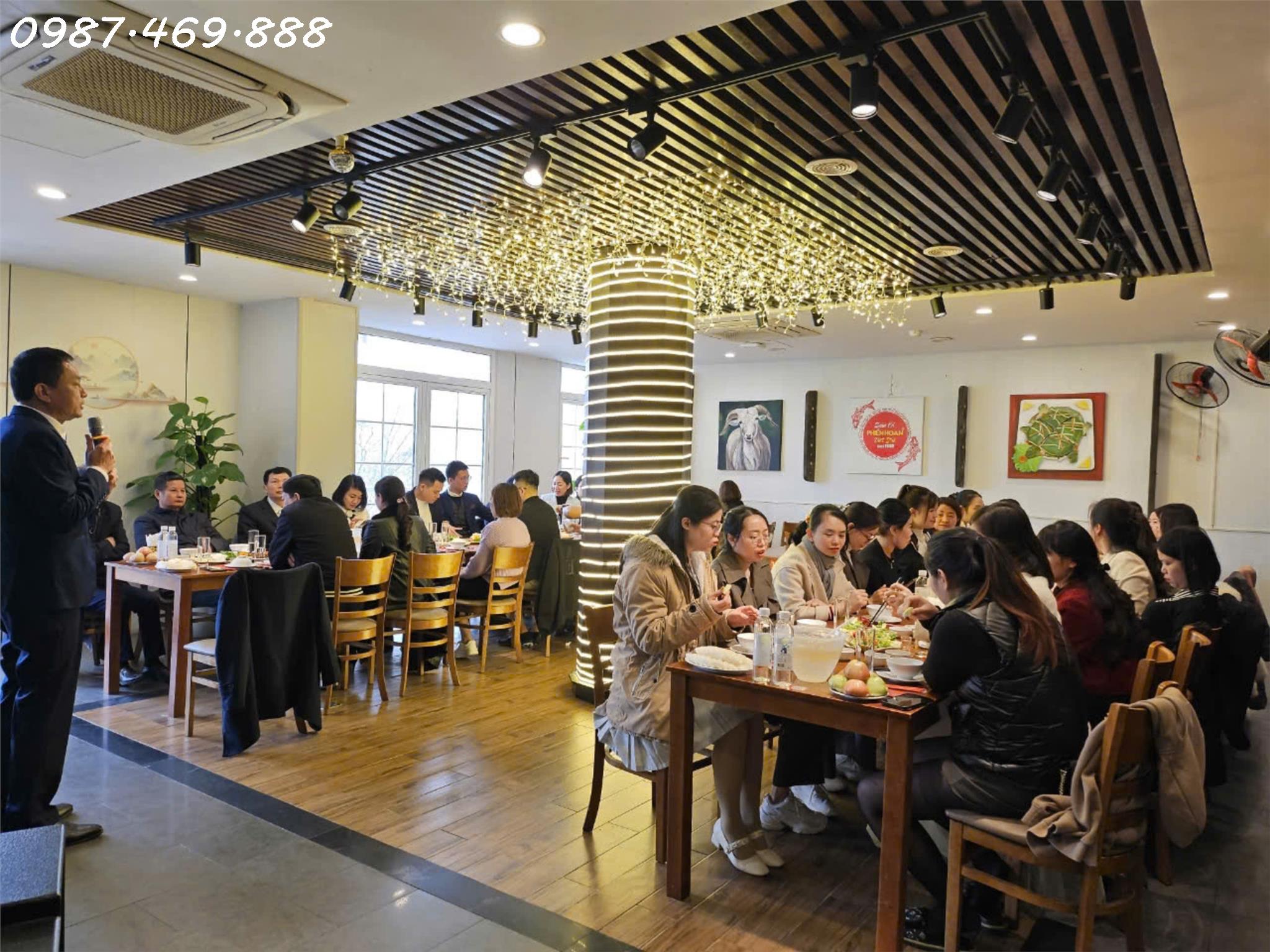 z5819431685232_ff2337c8bfad00ce7135920d9c247609