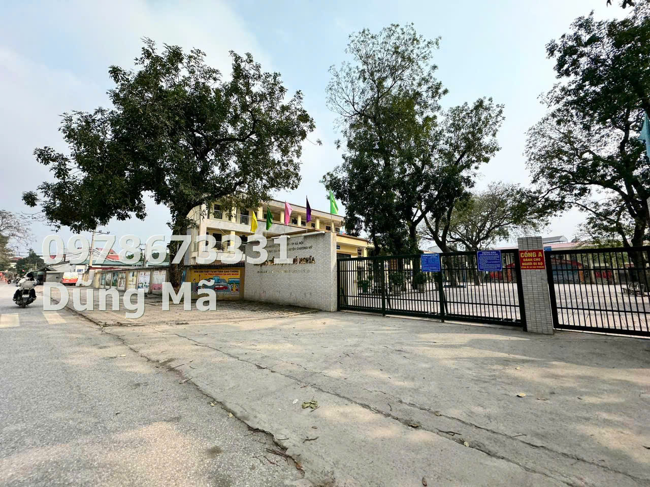 z5820804215305_40a5398569340d0e2e287555023b11ae