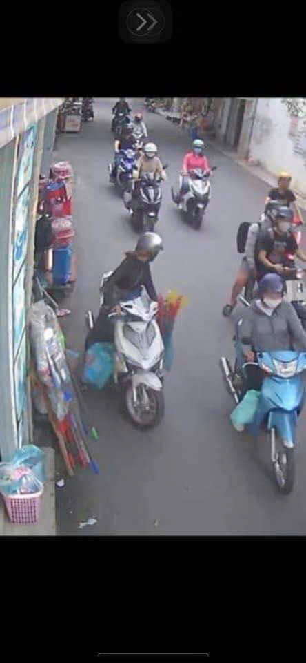 z5820814307747_1ef557efe21c63f3ed665c7d08a86080