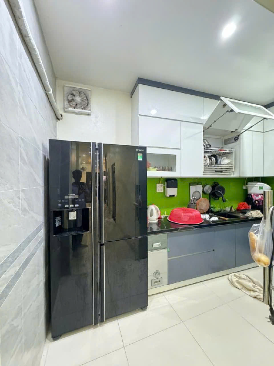 z5825574218116_8371f3b4d484ed741ac893195045d42a