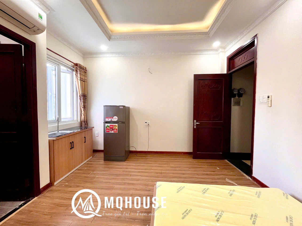 z5825830089841_57b19e48bd961c7113cae9e87f164b0c