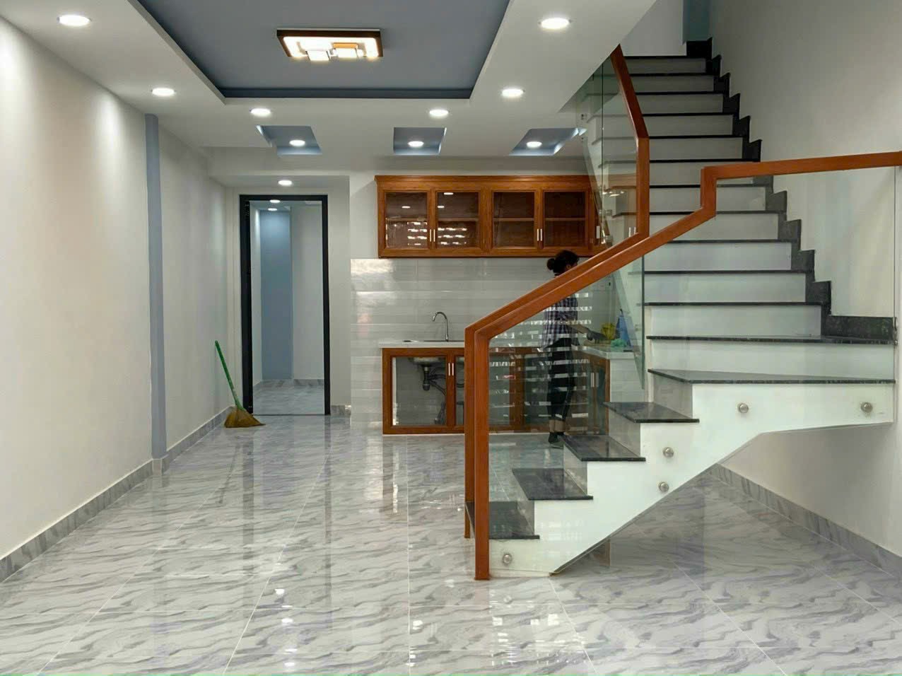 z5826636561282_59b9d89413e68eff3d03dc8d80dcd8ee