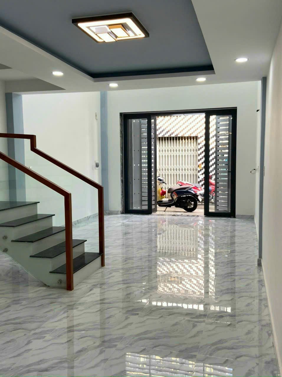 z5826636570997_c10369d6ac23757693dba2627d2c4baa