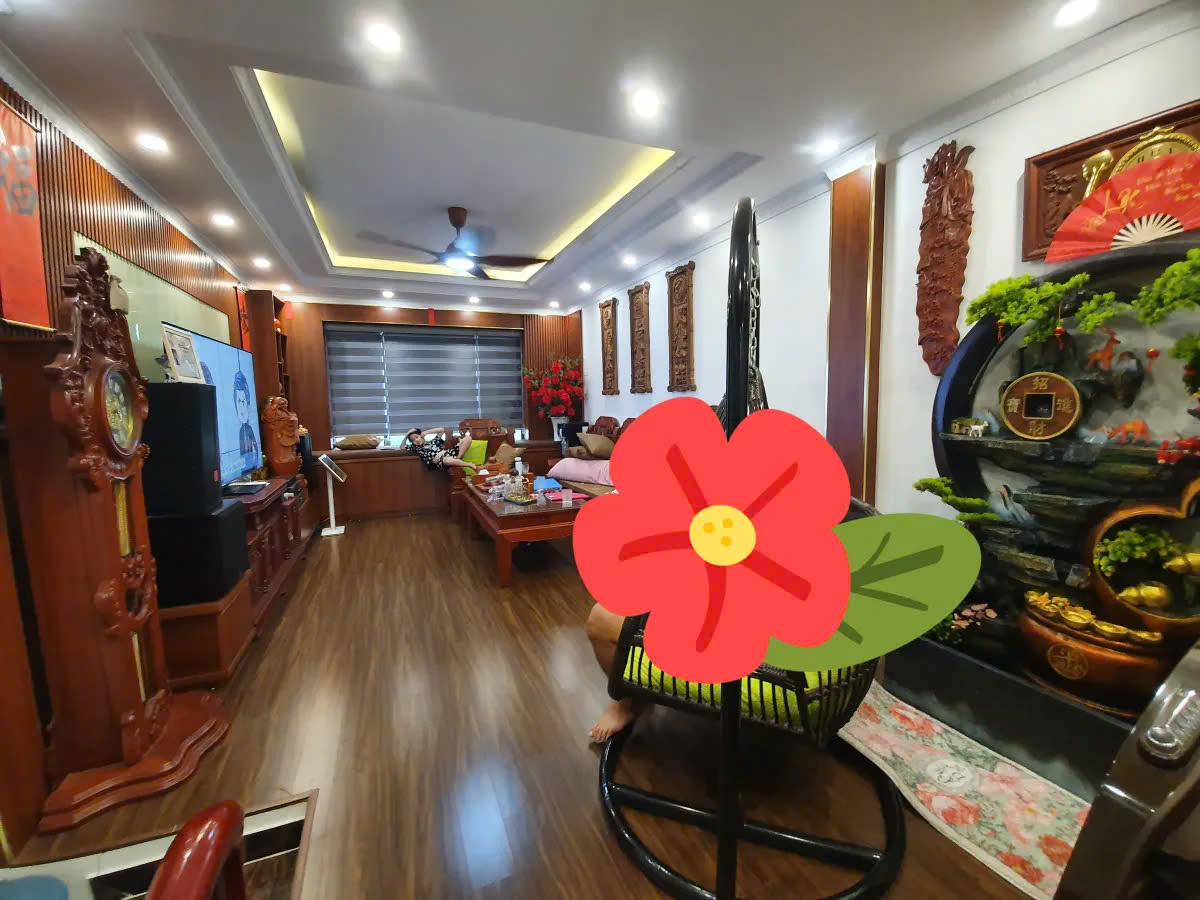 z5826815533753_77a4cc0c7bafee775e859a6e51e5d2e0