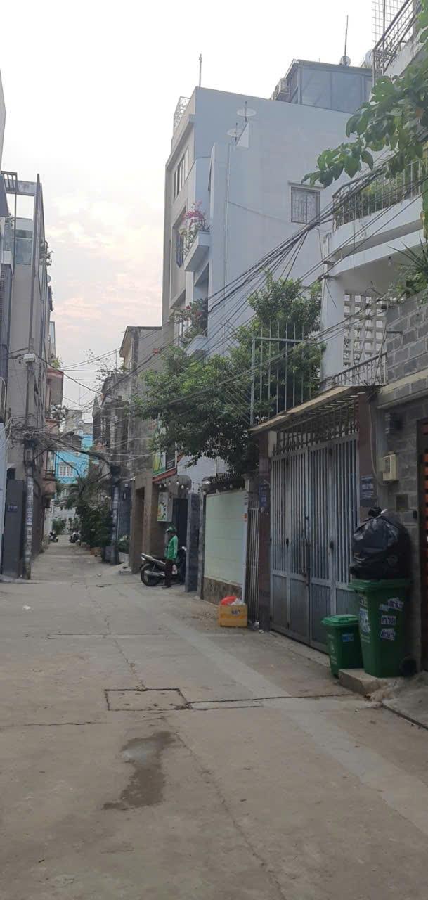 z5826986004927_fc62057f7d37d4950426c924432759b5