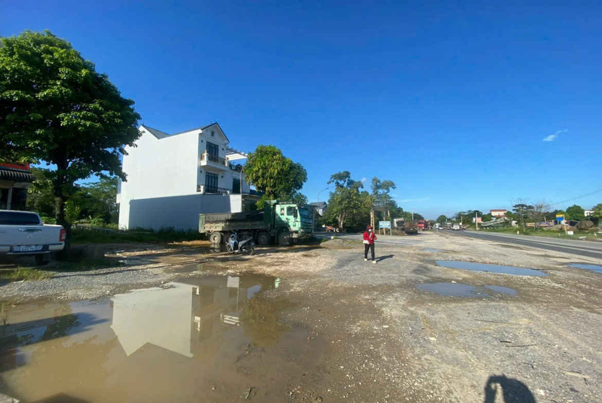 z5828542263167_5beb3cc57fa51e41103e00124a94a2c5