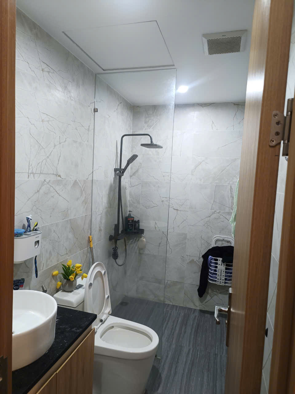 z5833295966464_9d5e3ee9c5be85410e5d65668c363a03