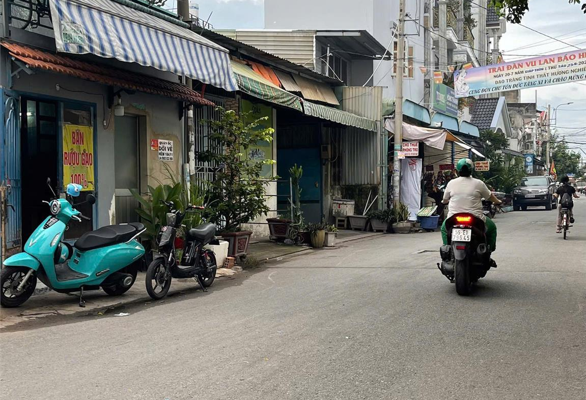 z5833932213984_9696efbdbcc6e06e1d18eb5e1cd9113f