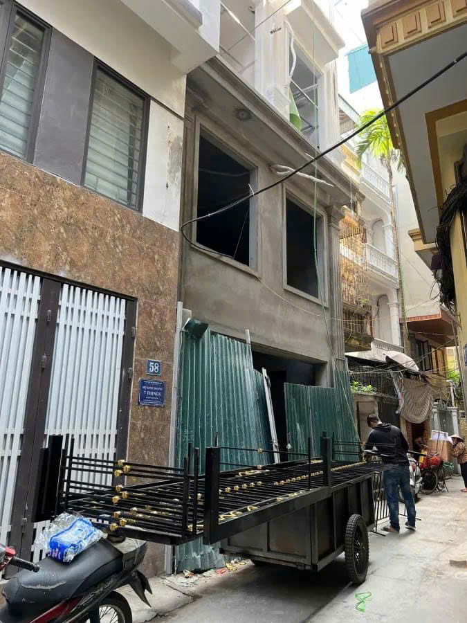 z5834905687804_c13cbe0c2c3797067cd2bbd7609d2cab