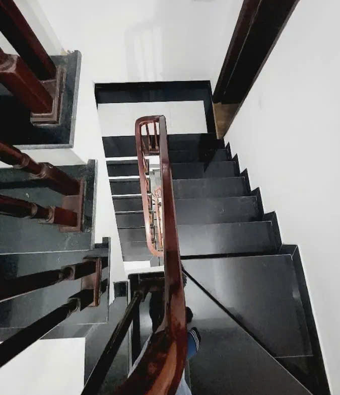 z5835631624398_2ab8b8f96bbfcfdc6fab9b87f62c36ef