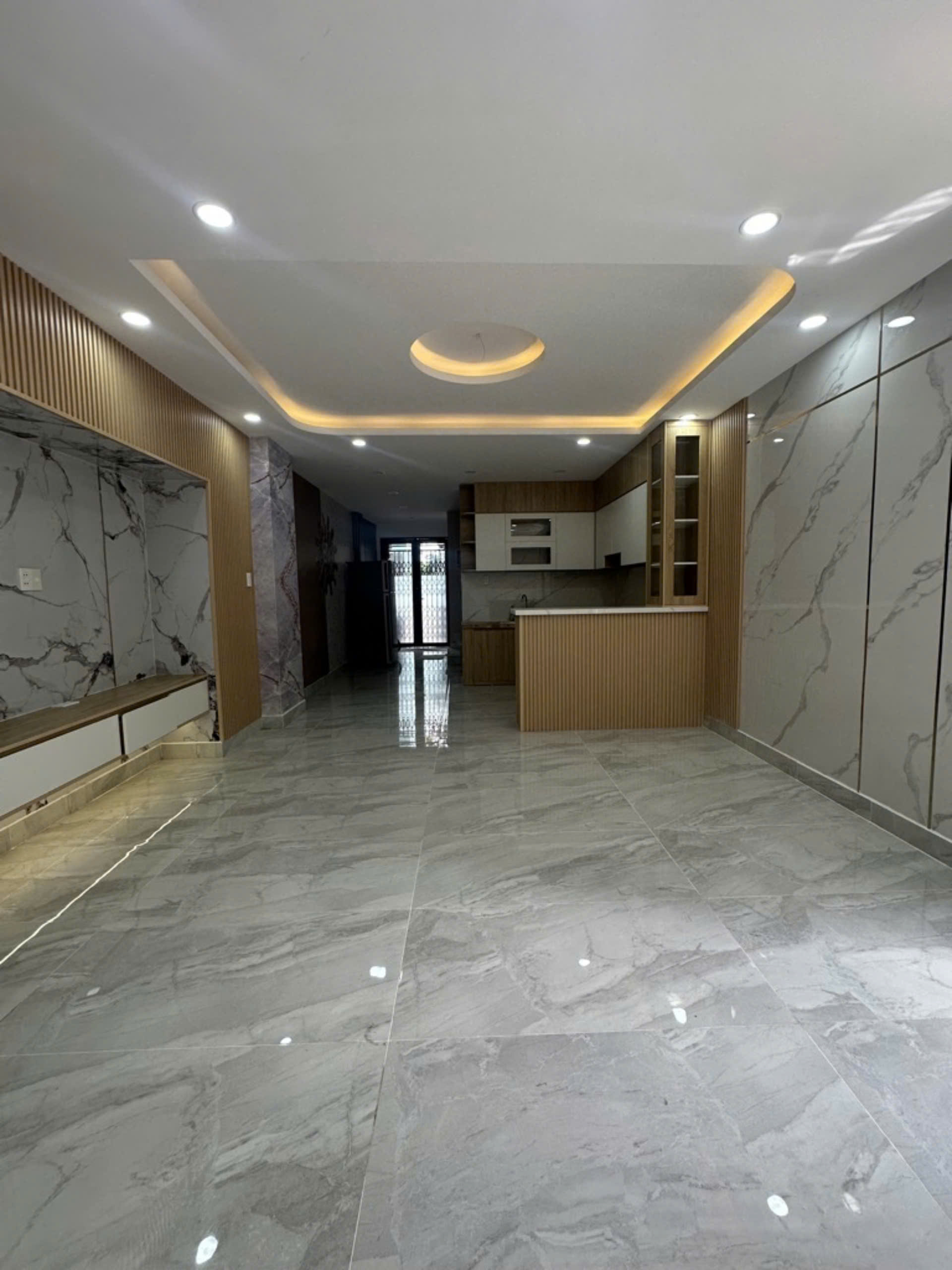 z5836974427866_171fbb85e277bac51b1627336af77621