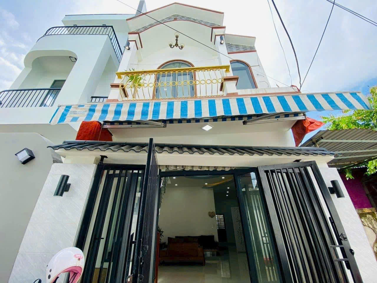 z5839352216762_bfa5417438571c660f8fd43d3dba58fa