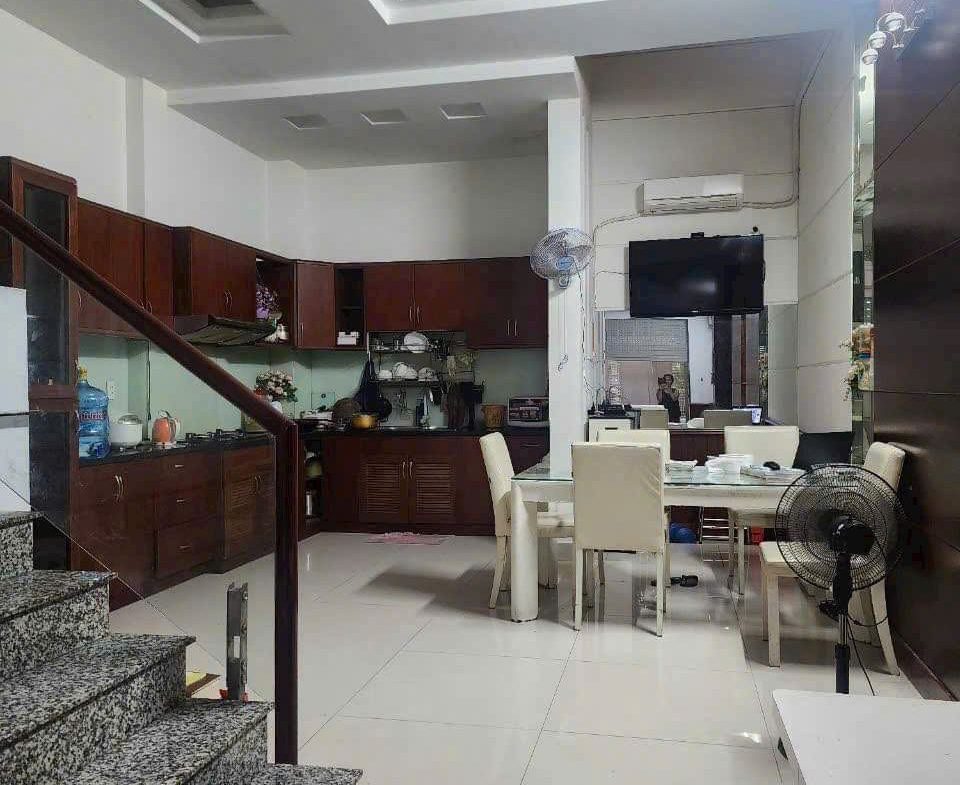 z5839387694110_81df3c9ba45e8e26e5b685c324bb42dc