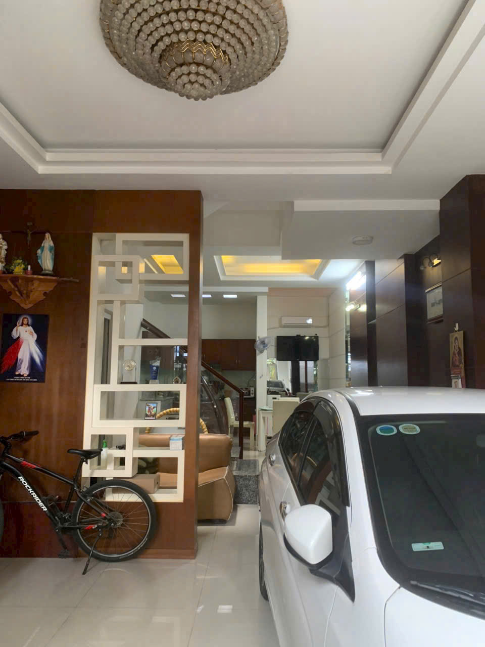 z5839387715405_eab3ac7da78d5d177b1b79368cf20fbd