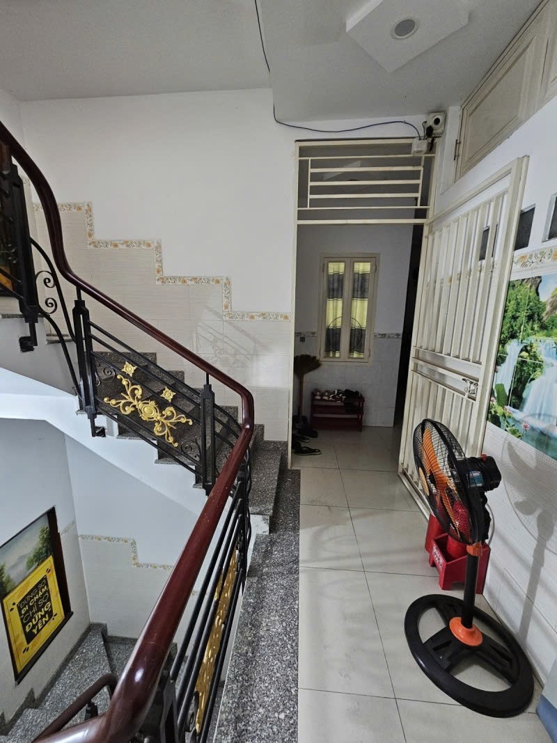 z5840494868672_cf8c3f31ba8568e6b10c1a86eadaf3a3