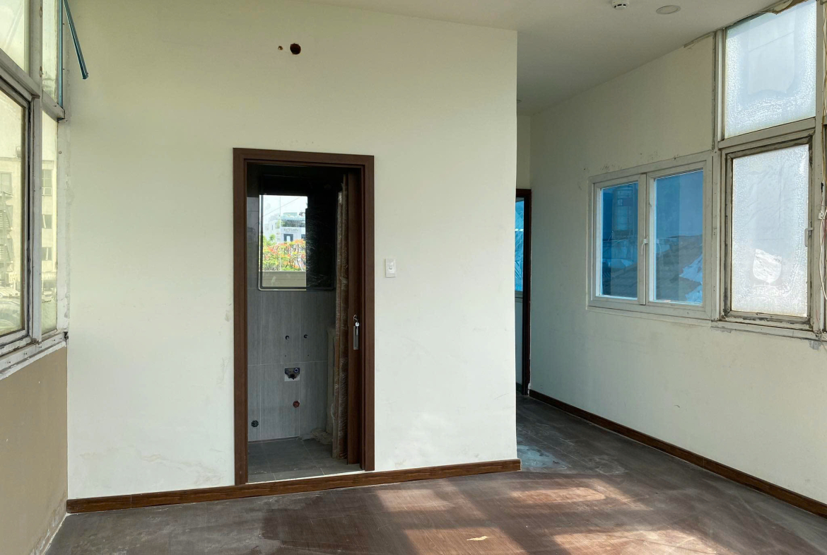 z5842935040266_31194c8ec13e2b75b669d51dd2b4062e