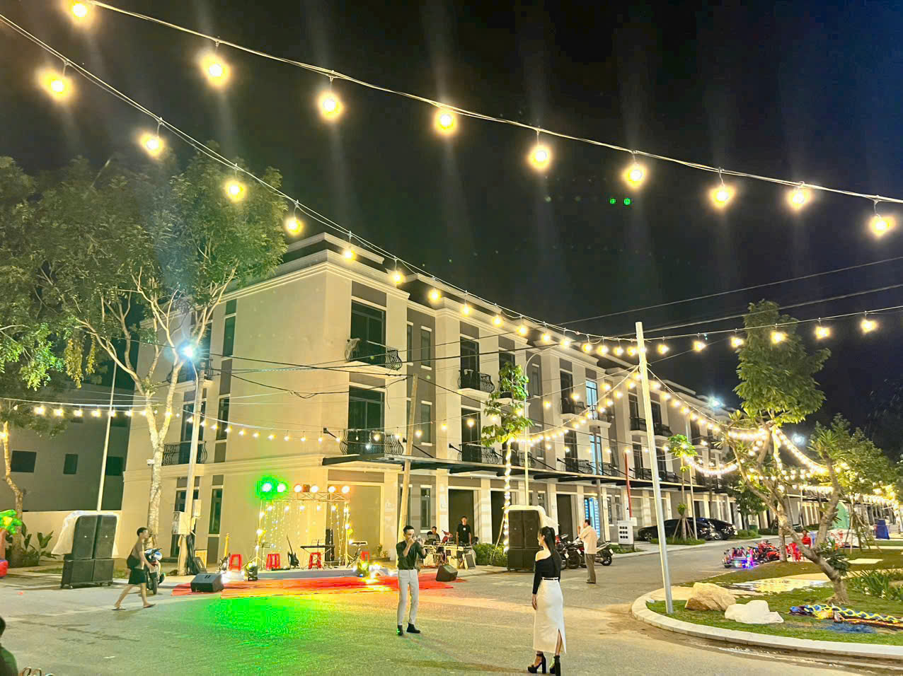 z5843000756106_58baa1e7ed7b32b98489e16ea2abdeaf