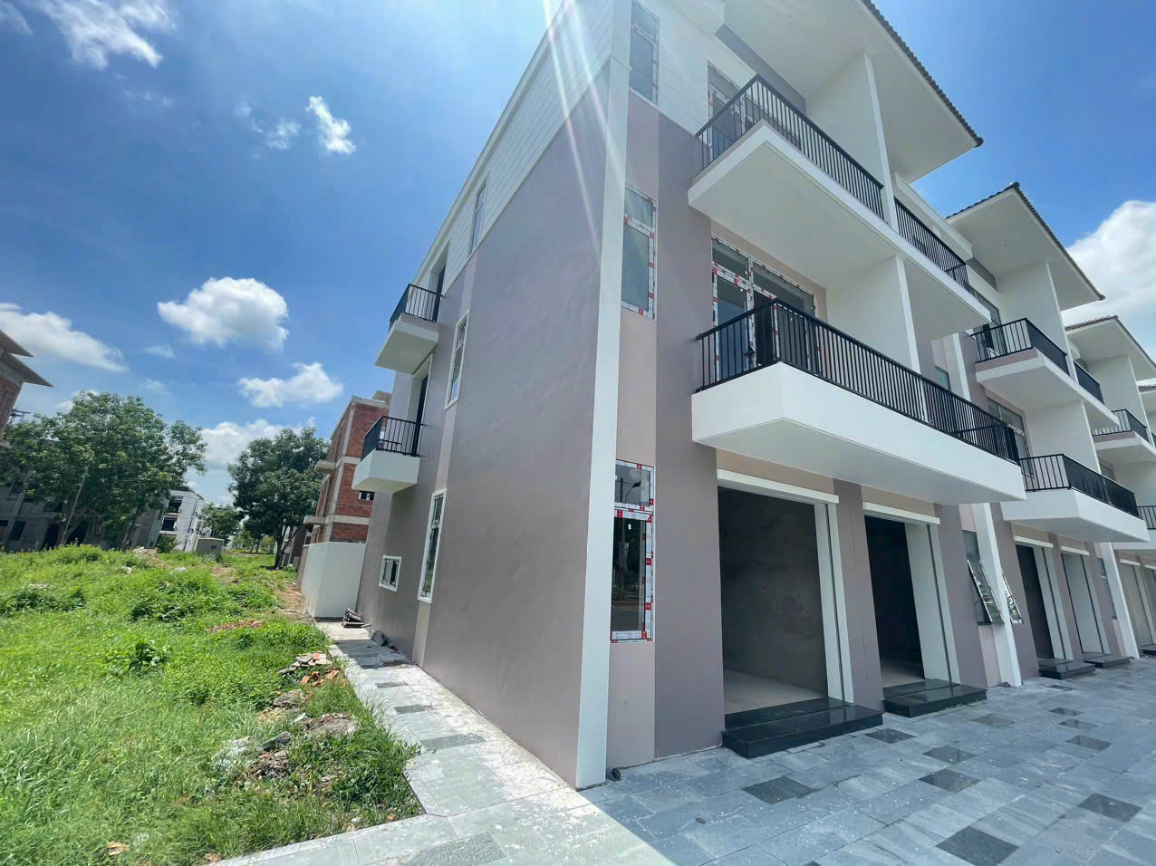 z5843000783060_9219944d10165e4a045673ac06d559cd