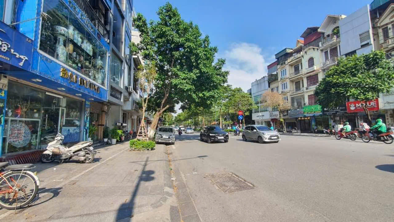 z5844221020295_788dbd4280706495d67b17ac89df226dkma