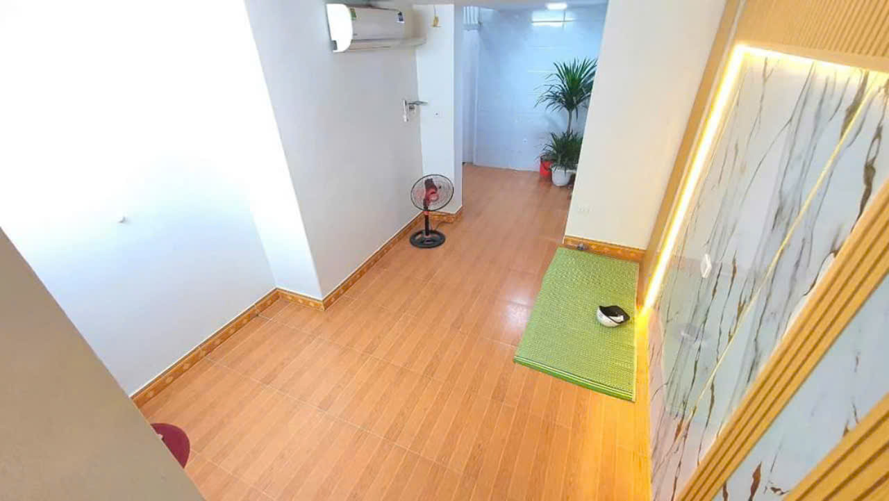 z5844221055539_b9b7c55fa3073485f68bd202e90bf7efkma