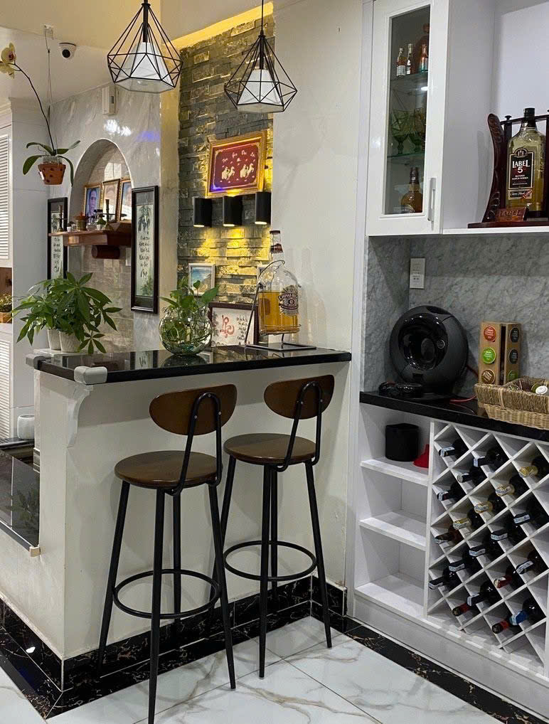 z5844889117096_4520421be987ab03dd844d7aad6a5985