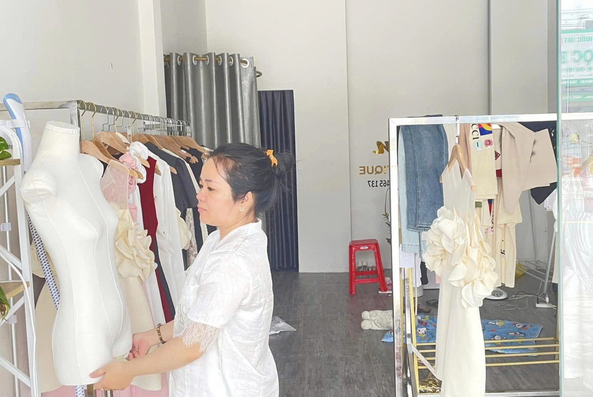 z5846426094701_5d52cd0622abb53fc1ac6054ffddc96b