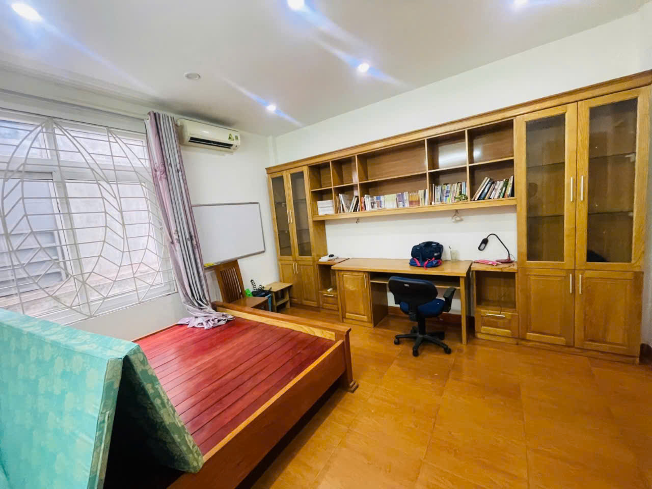 z5848990734421_82a7043b9ef3f8652fe58262ed6a0a24