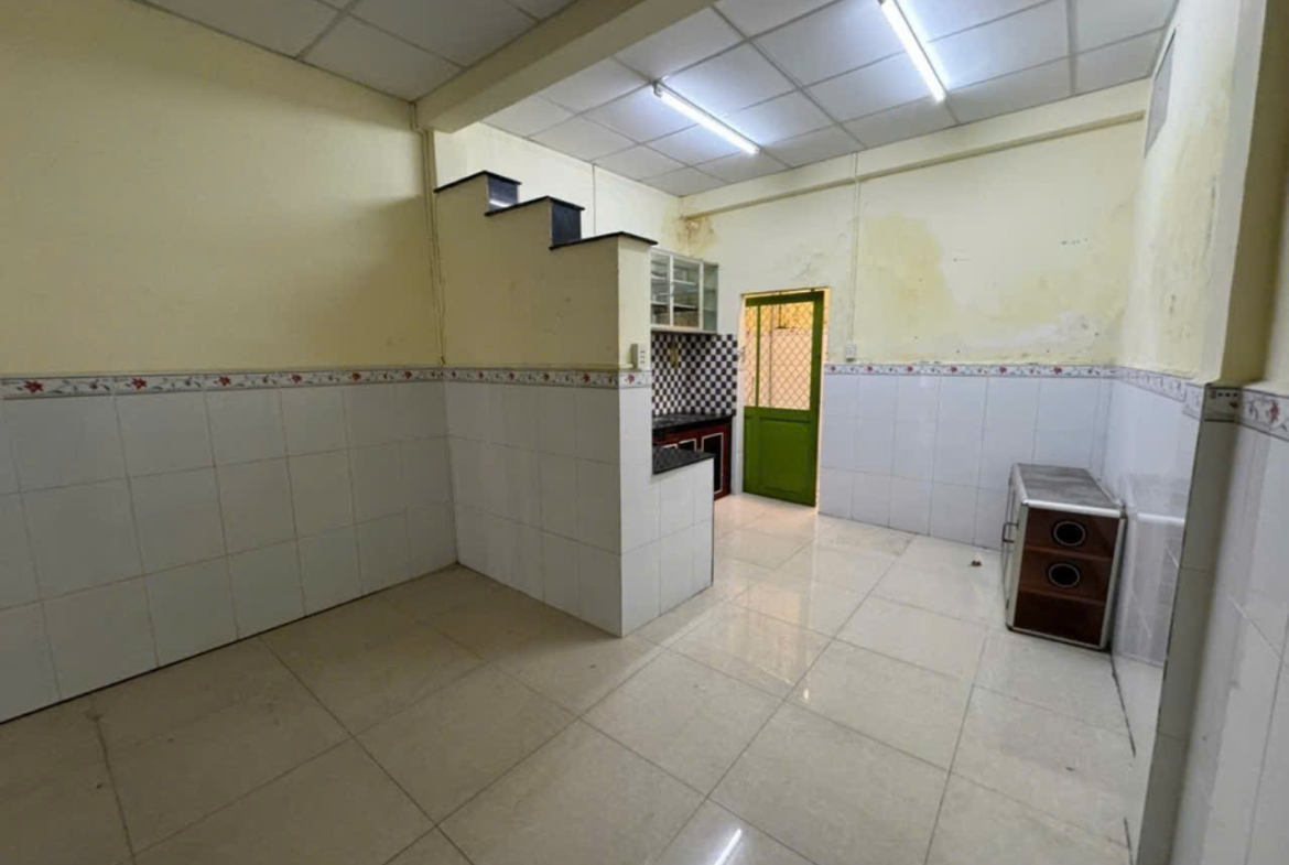 z5849829194652_6bf02711bb8613664d1ea0d0f4e41c8c