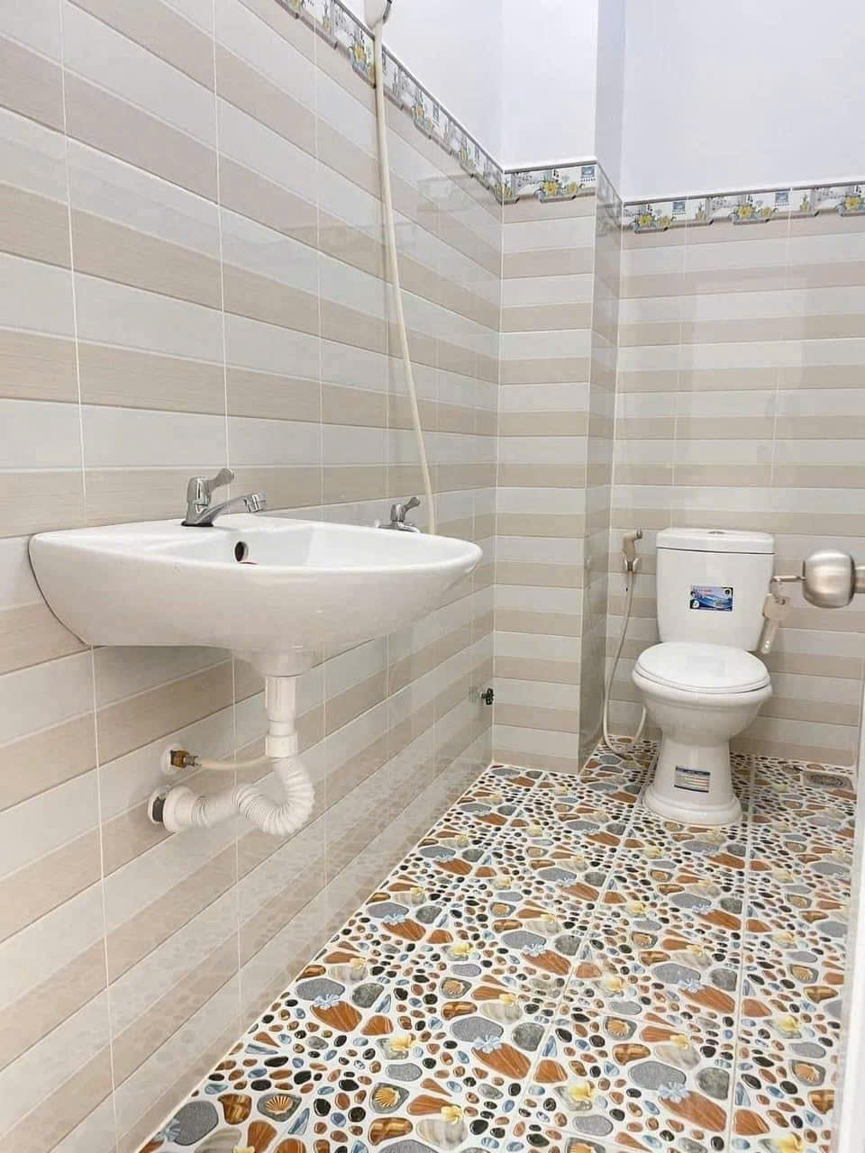 z5850830388895_7654e2895562c12abde74656b1a01cde