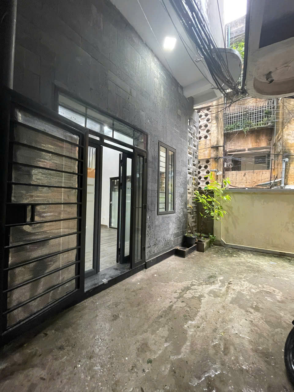 z5852630443833_f29591fb0c730f7d1c4e05fb022ccd21