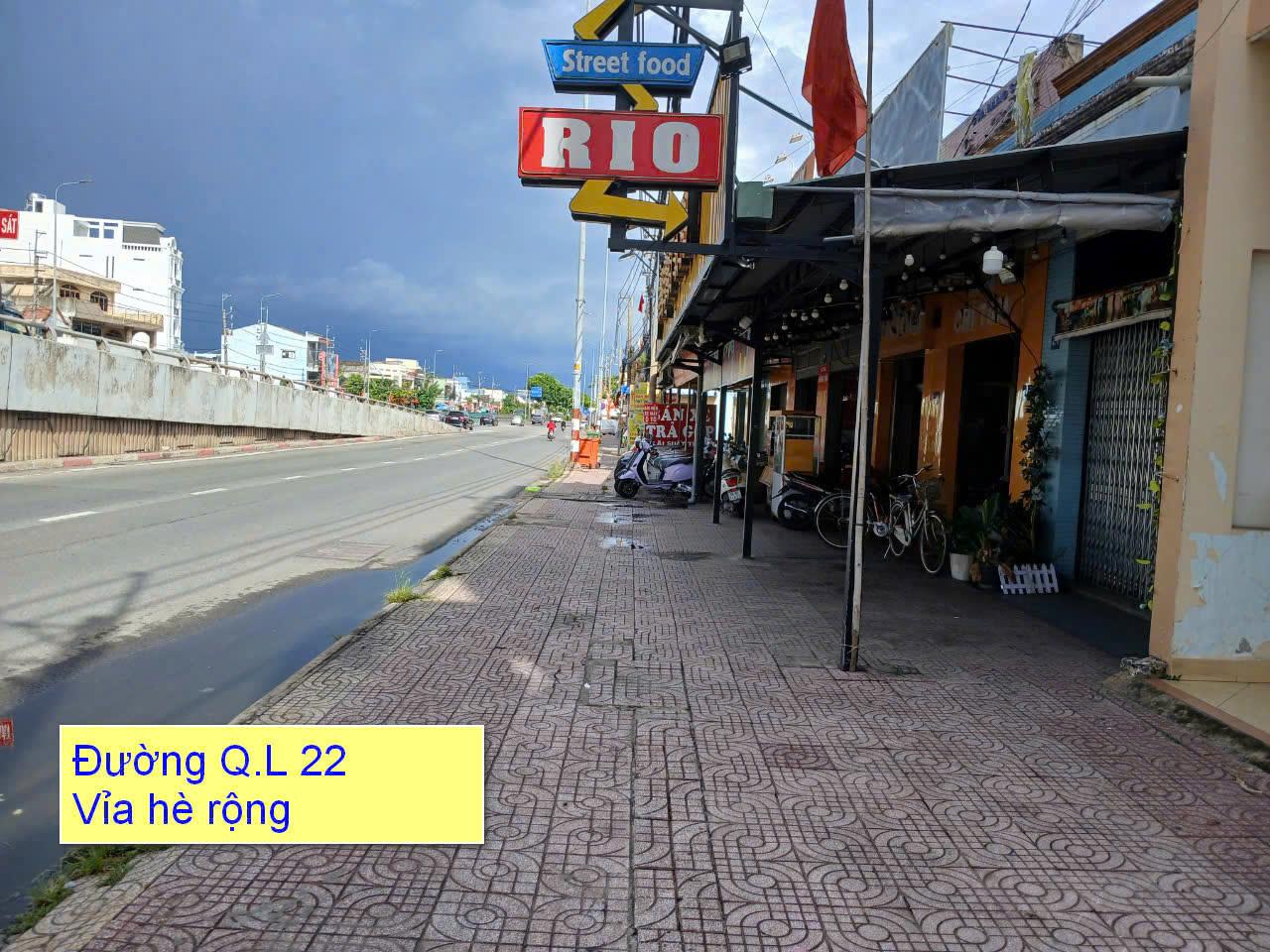 z5853396328814_c8d4a7df974a1d8e4ec2268f0b14e14a