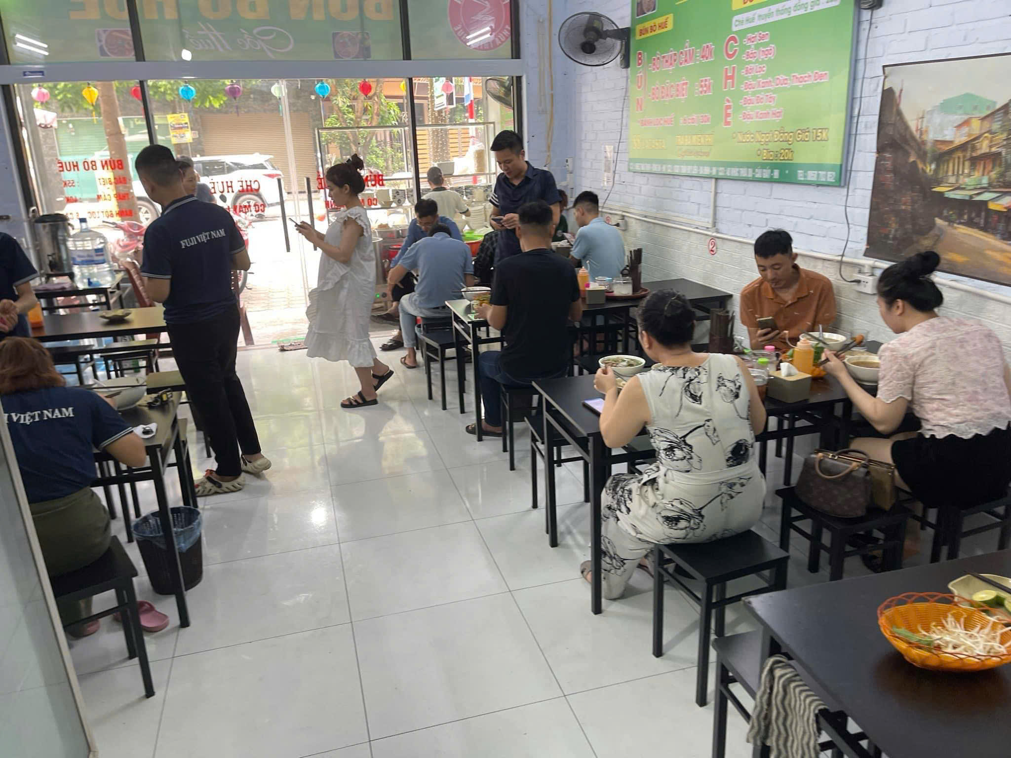 z5854832730375_32b2f6e4523486e19cfad2d5079c140d