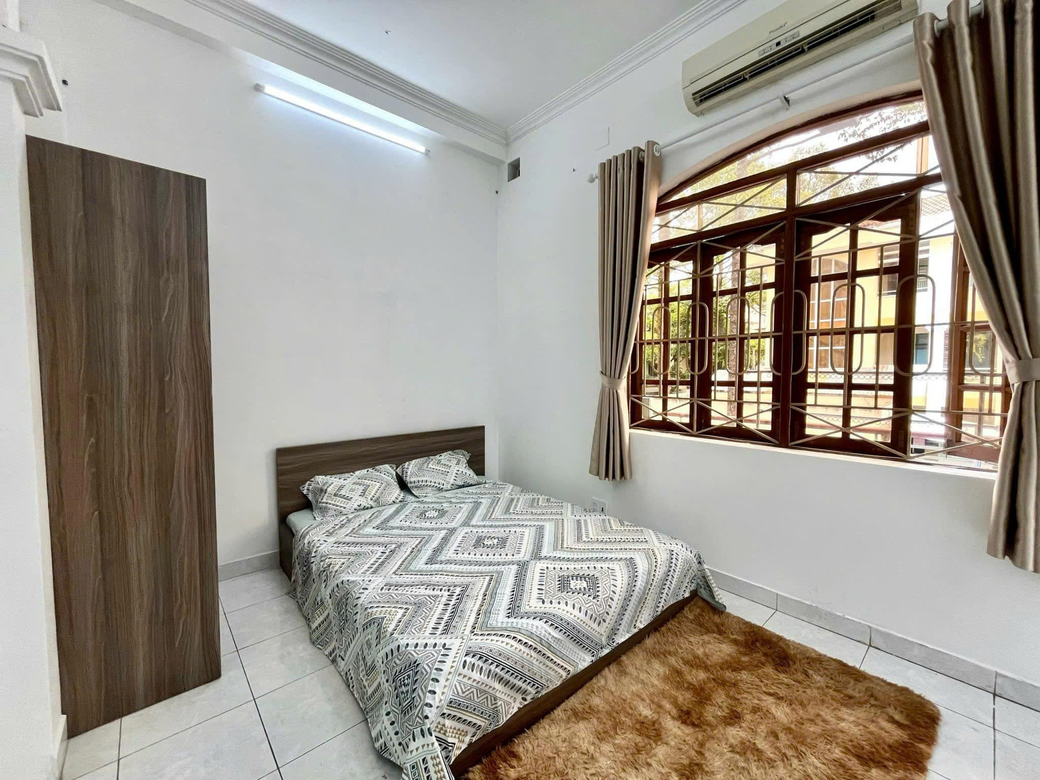 z5855152951460_28f8d967e1133b88158b96bf94820517