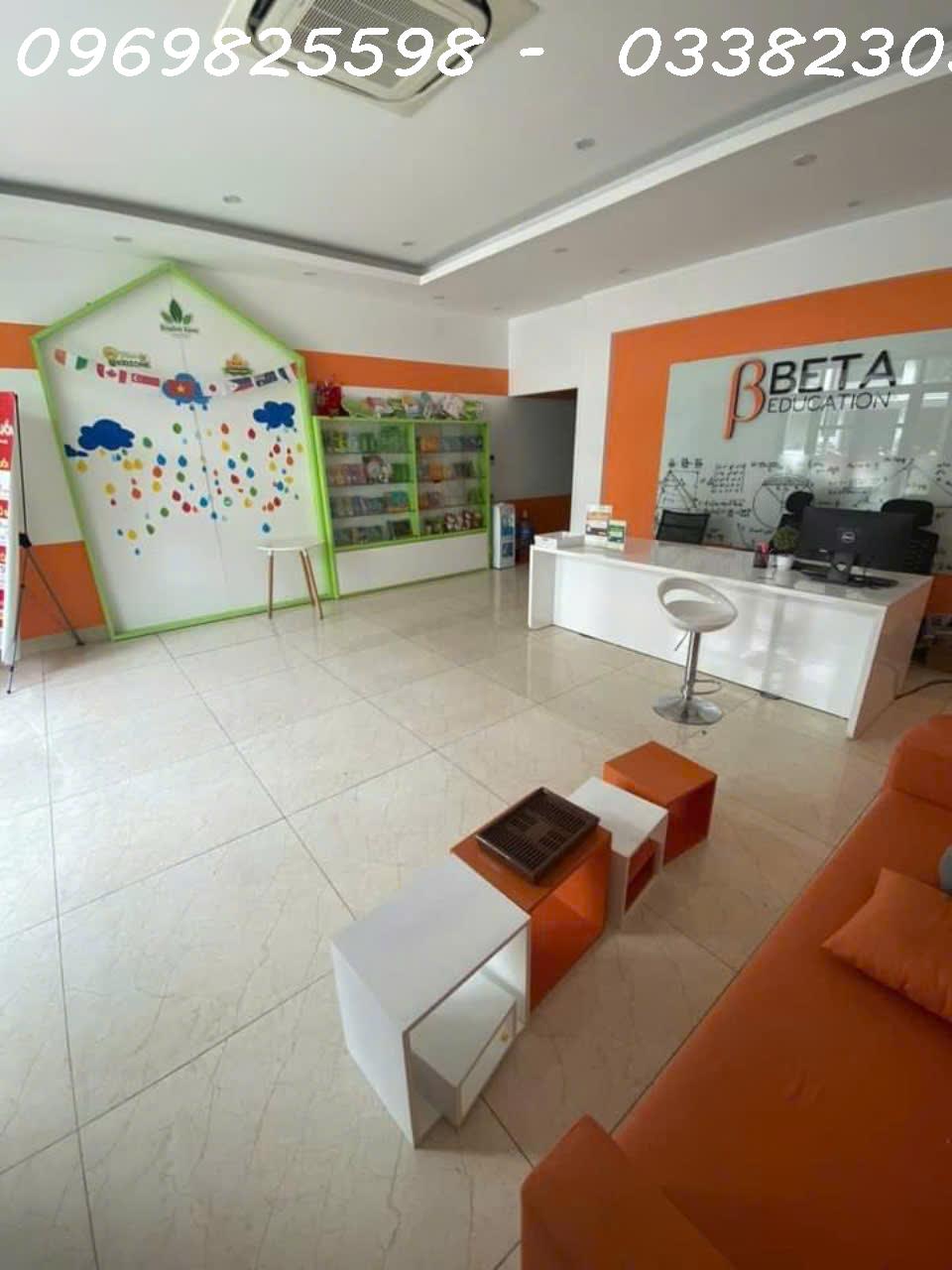 z5855490979242_5ffd4cebad123ff3066a1645eb124885