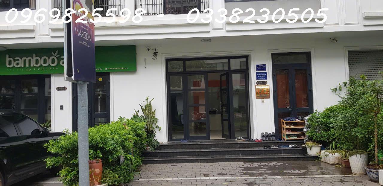 z5855498087940_1d9deee19cfc6b92e0b0547379ed9549