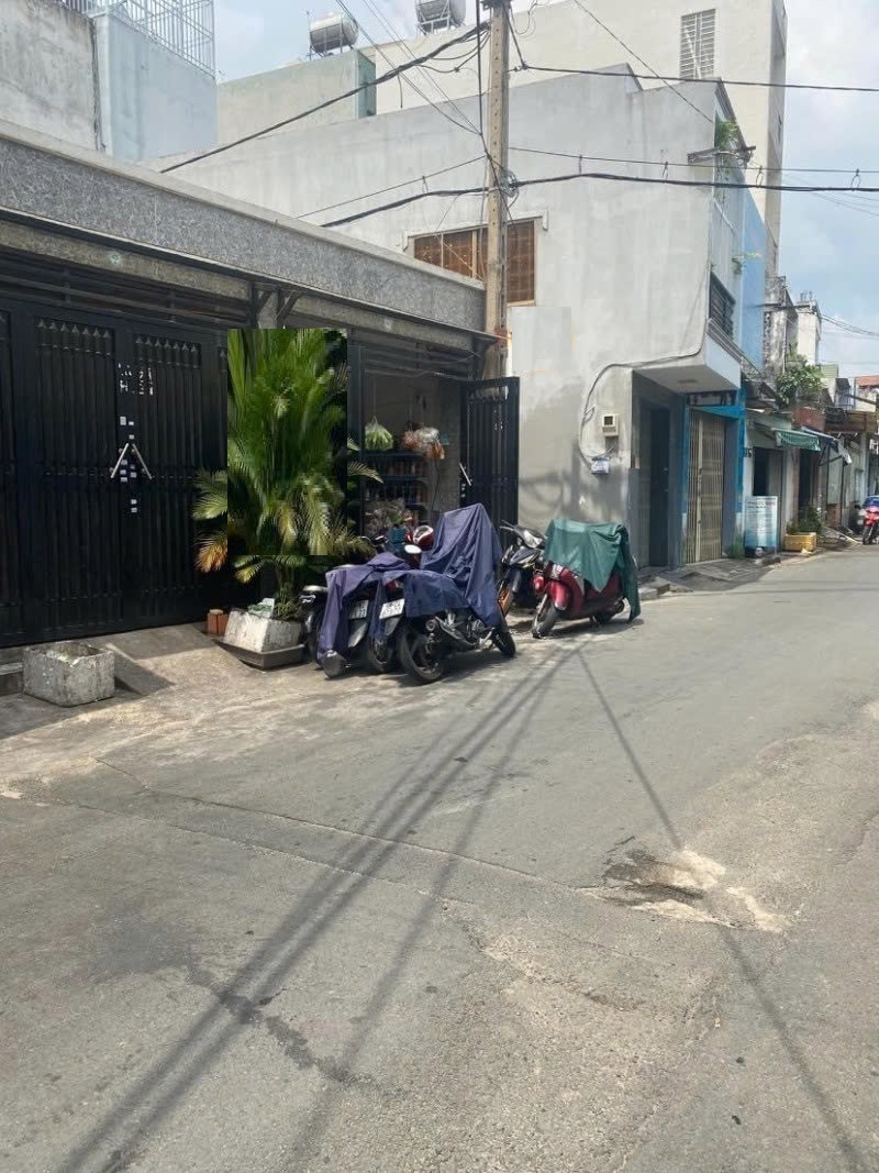 z5855713818515_e2e90b5e7823f6b6a13e8ca791ca1e09