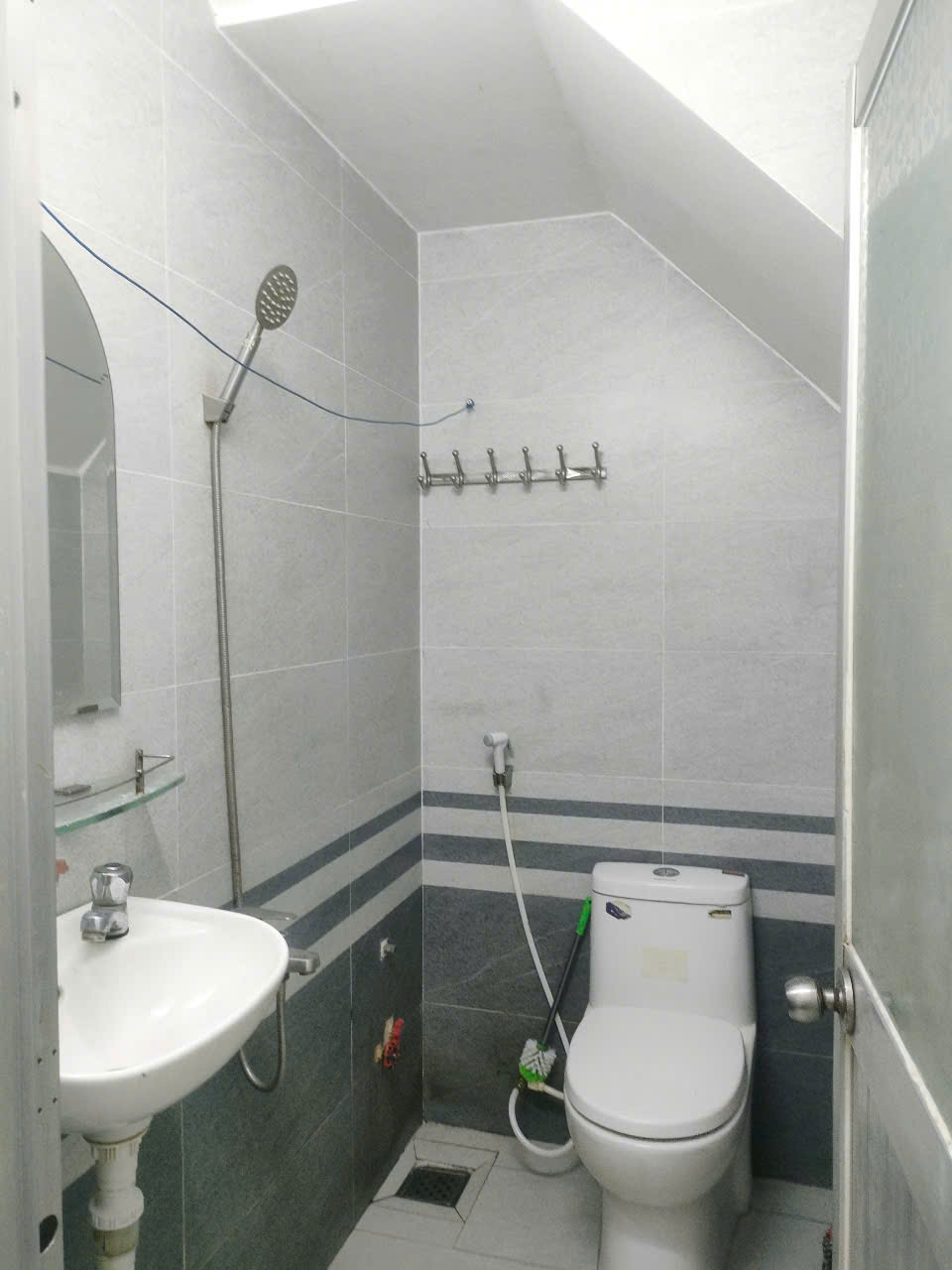 z5855772205868_16ec6217c1f0b7ad9e806a50f0eda293