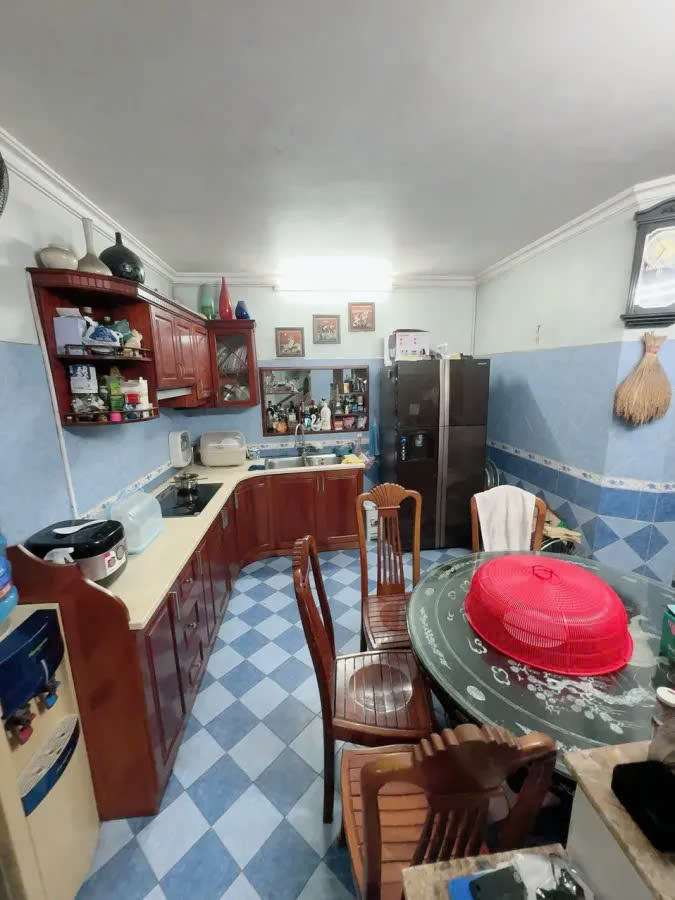 z5858240968685_44bdd9cb9d4e88c2e808f37c5a2ec297