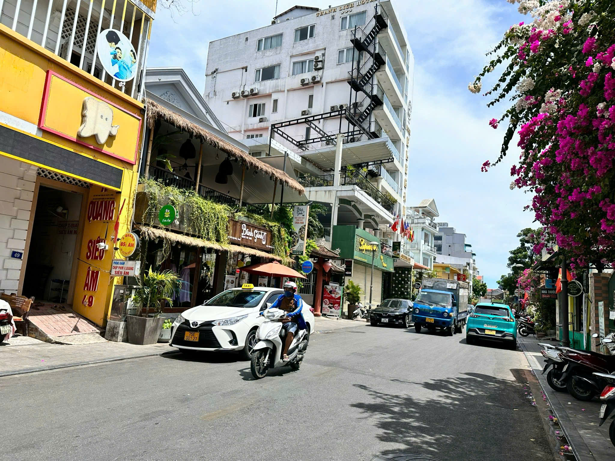 z5859501215514_fe68e4a829c18586c024d9b75b25d3d8