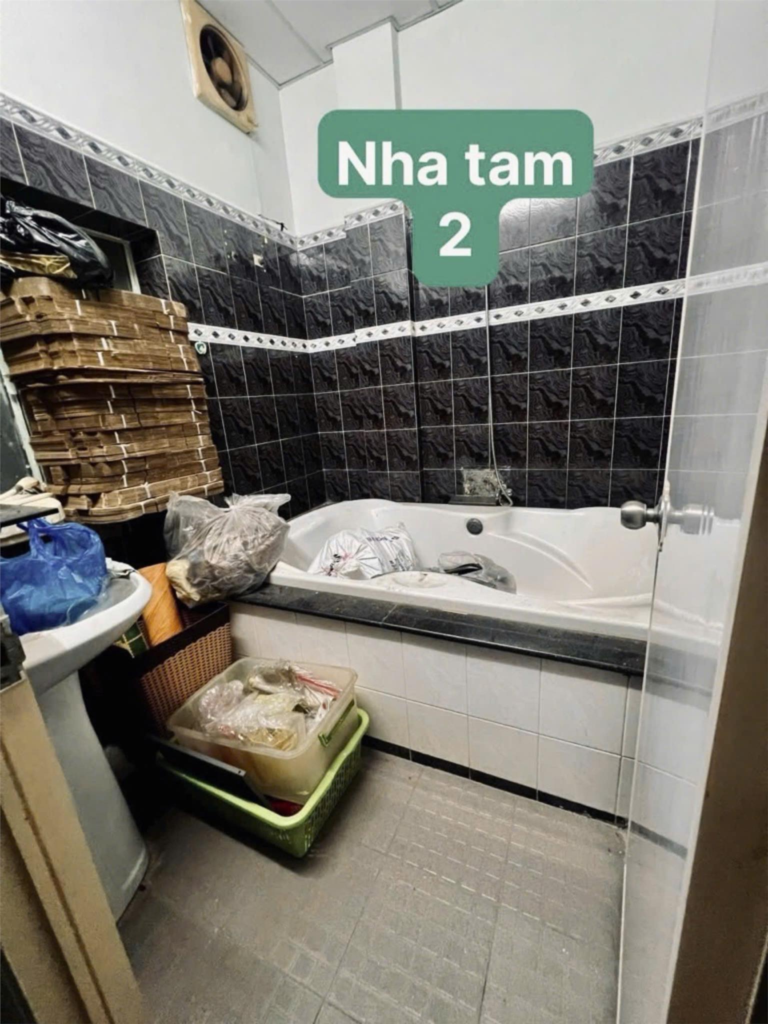 z5864425800325_eaeea37d5056ebd1a4b6f2af9b3fa605