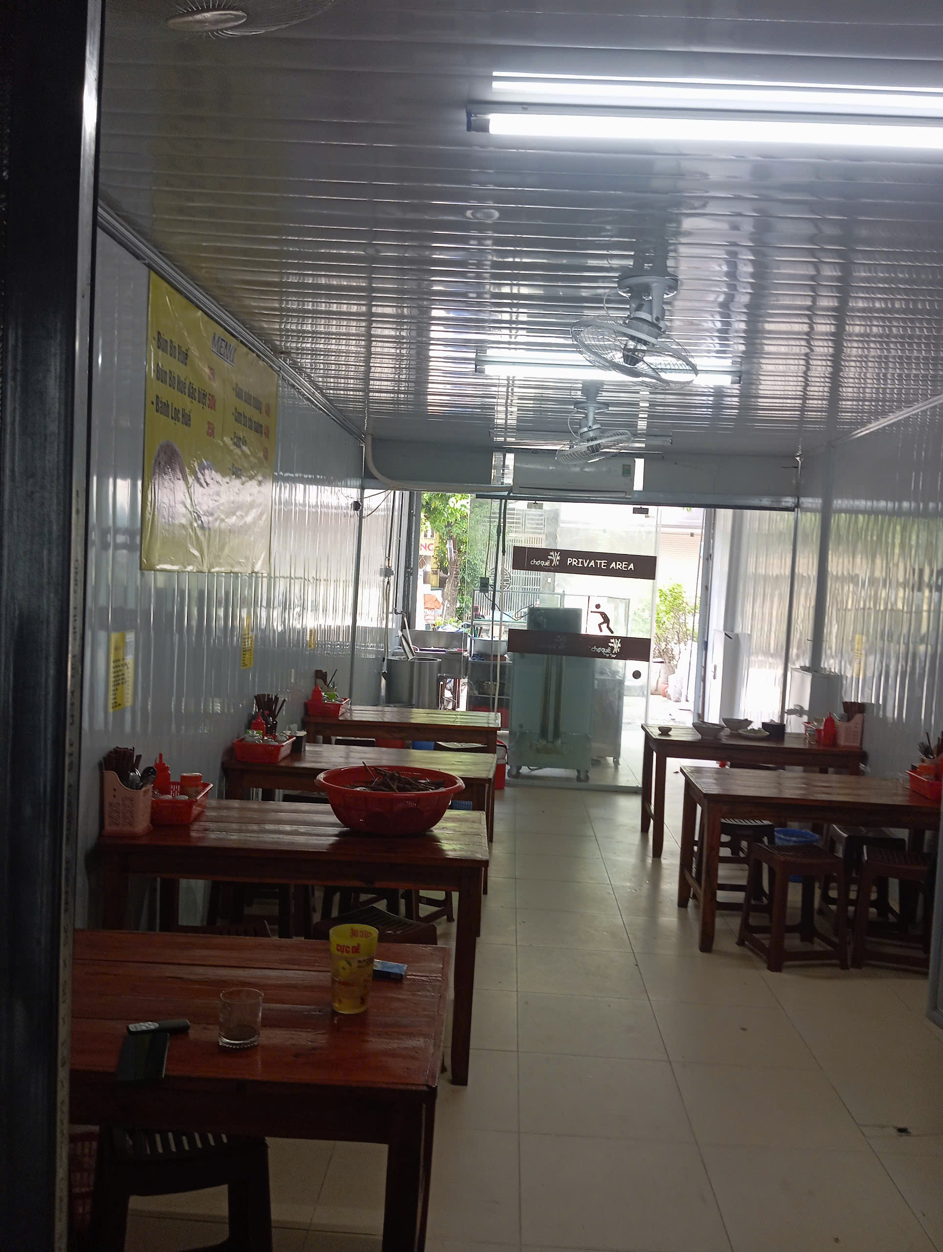 z5864749818002_df08cf841848c94a75a7d21eeb8e8876